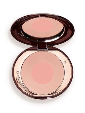 NIB Charlotte Tilbury Cheek to Chic in shade First Love (sold out online)